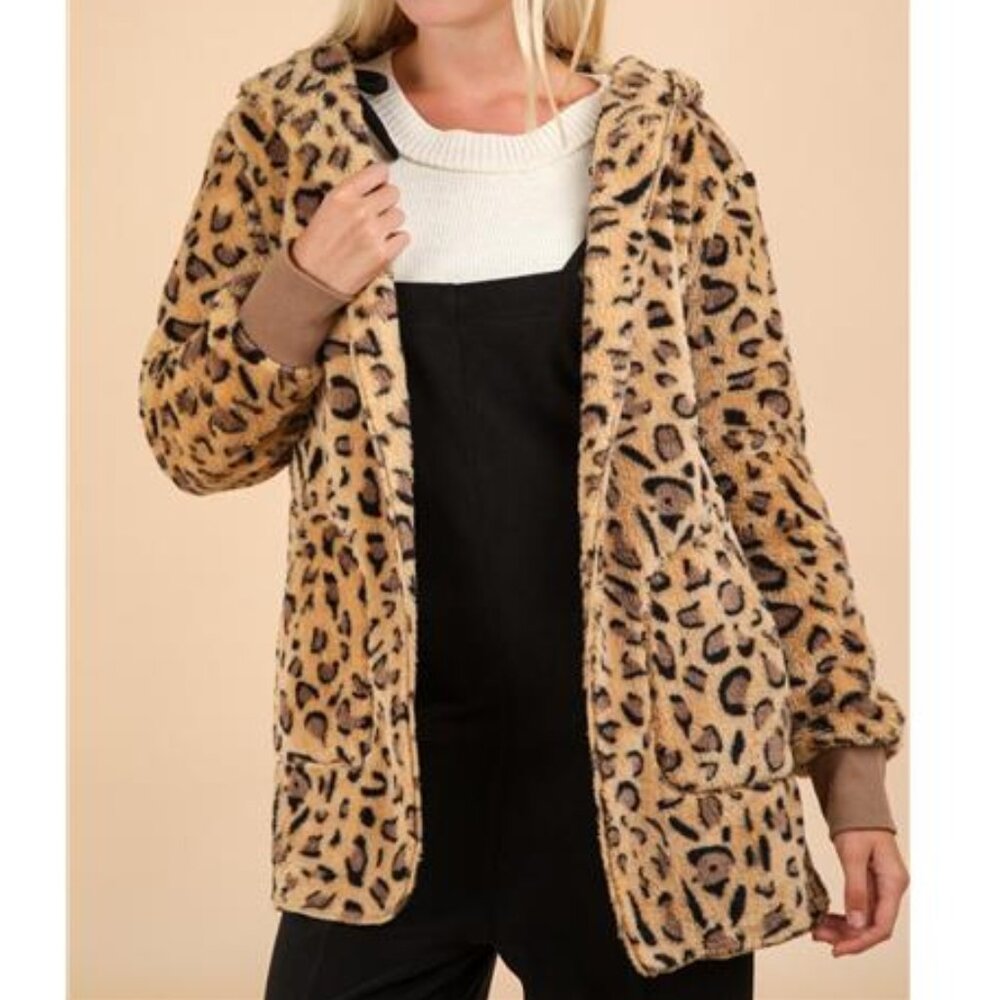 NWT VERY J Fuzzy Leopard Print Long Sleeve Hooded Jacket Warm + Cozy Fleece Coat